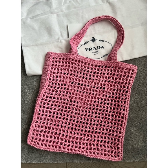 Prada Raffia Pink Tote Bag - Picture 5 of 16